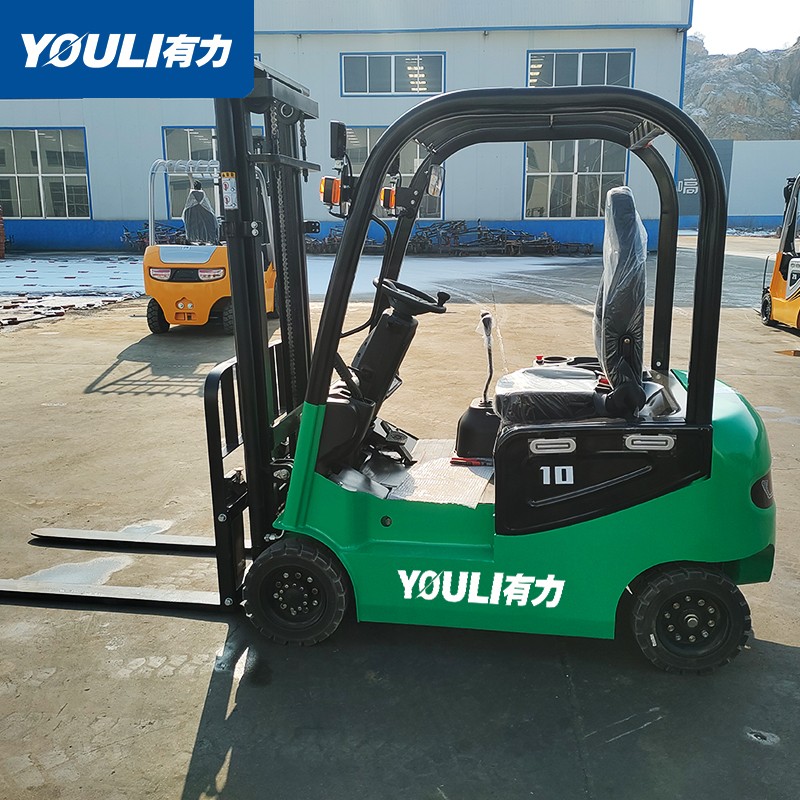 小型电动仓储车的现状和未来